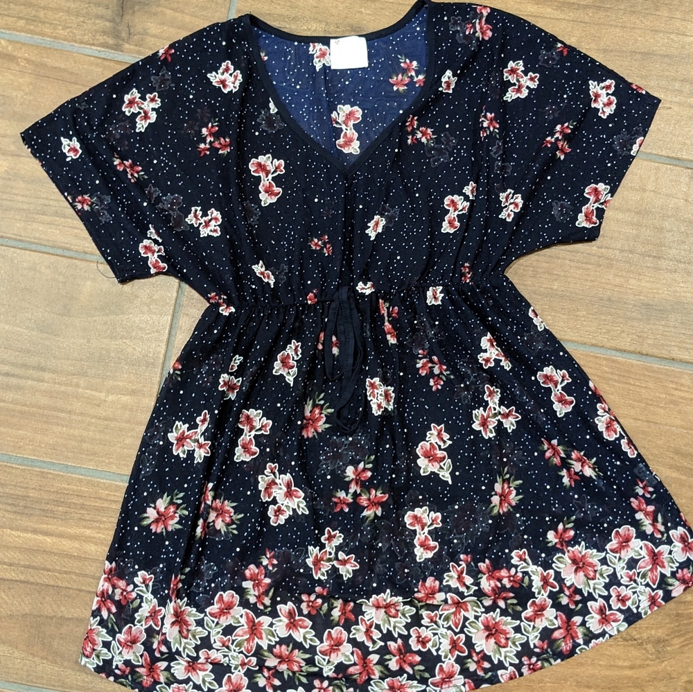 Maternity blouse Size Small